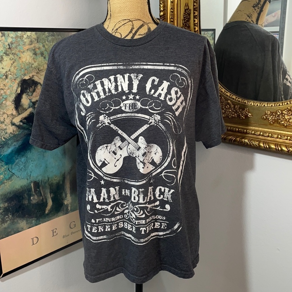 Johnny Cash Gray T-Shirt Size L